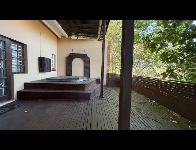 3 BEDROOM SECTIONAL TITLE TO LET IN MUSGRAVE